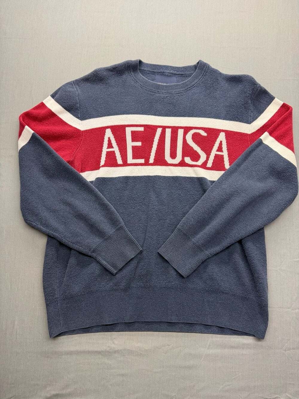 American Eagle AE USA Sweater Size M Blue Red White Crewneck Pullover